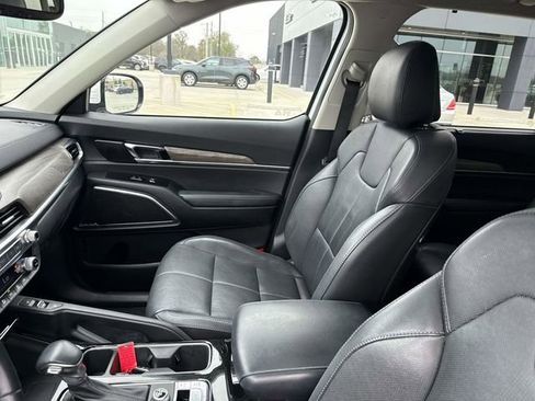 Used 2020 Kia Telluride SX w/ Towing Package image 21