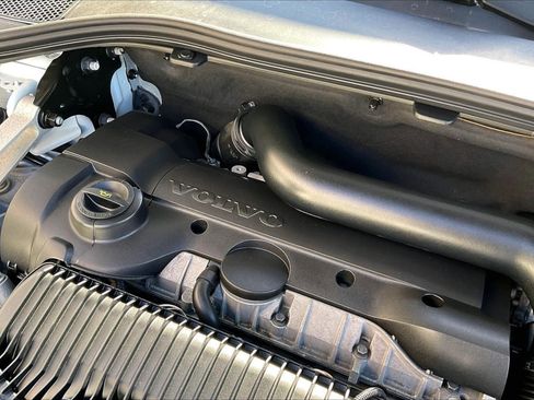 Used 2016 Volvo V60 T5 Premier w/ Technology Package image 33