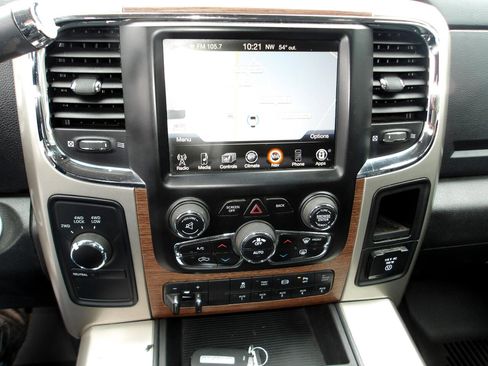 Used 2015 RAM 2500 Laramie image 18