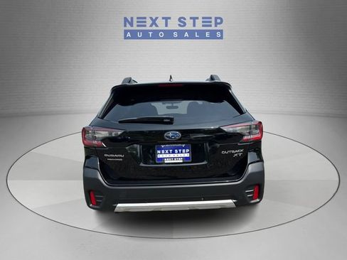 Used 2022 Subaru Outback Limited XT AWD/4WD image 7