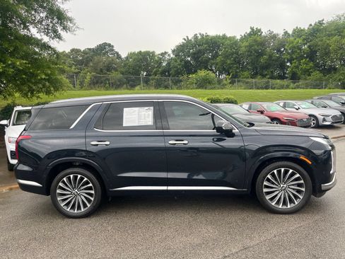 Used 2024 Hyundai Palisade Calligraphy AWD/4WD image 4