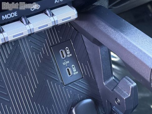 Used 2025 Toyota Tacoma TRD Off-Road image 24