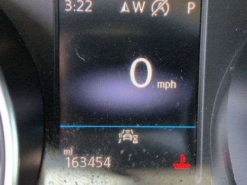 Used 2021 Volkswagen Tiguan SE w/ Panoramic Sunroof Package FWD image 21