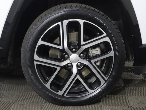 Used 2024 Jeep Compass Limited w/ Elite Group image 25