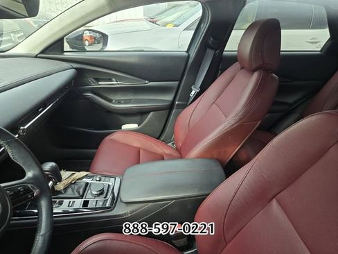 Used 2024 MAZDA CX-30 AWD 2.5 S w/ Preferred Package image 2
