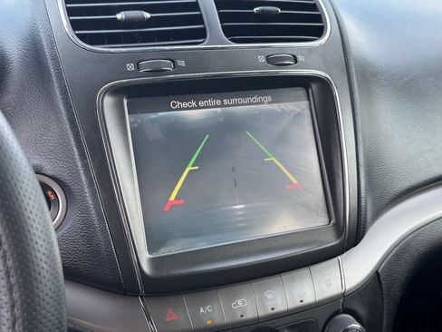 Used 2018 Dodge Journey Crossroad FWD image 26