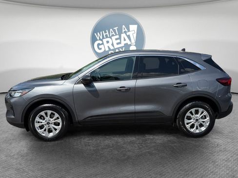 Used 2024 Ford Escape Active AWD/4WD image 7