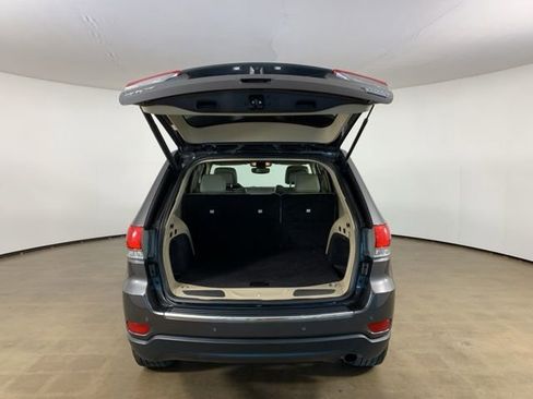 Used 2019 Jeep Grand Cherokee Limited AWD/4WD image 12