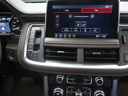 Used 2021 GMC Yukon SLT w/ SLT Luxury Plus Package RWD image 31