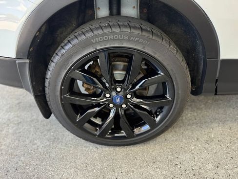 Used 2018 Ford Escape SE w/ SE Sport Appearance Package AWD/4WD image 25