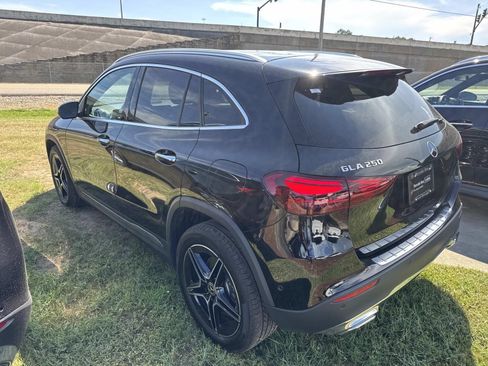 Used 2026 Mercedes-Benz GLA 250 image 5