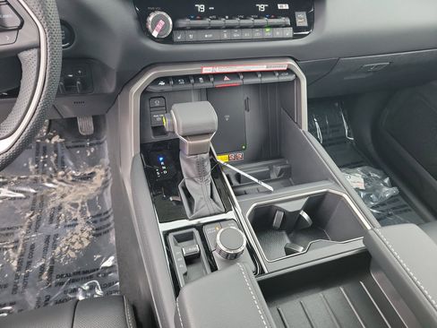 New 2026 Toyota Tundra Limited image 19