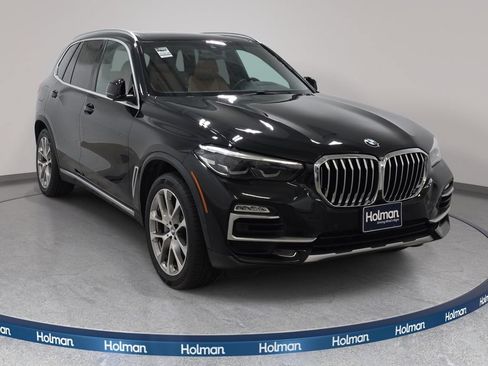 Used 2019 BMW X5 xDrive40i w/ Convenience Package AWD/4WD image 4