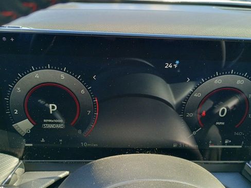 New 2025 Nissan Kicks SR image 16