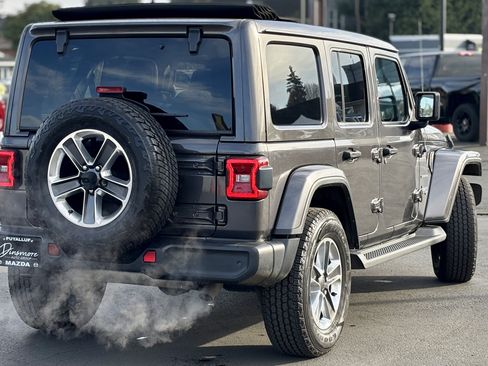 Used 2020 Jeep Wrangler Unlimited Sahara w/ Uconnect 4C Nav & Sound Group image 6