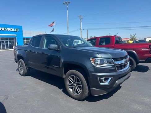 Used 2019 Chevrolet Colorado LT w/ LT Convenience Package AWD/4WD image 2