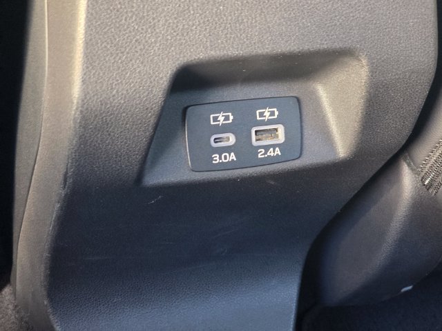 Used 2024 Subaru Crosstrek 2.5i Limited AWD/4WD image 14