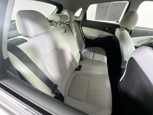 Used 2023 Hyundai Kona SEL image 24