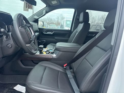 Used 2025 GMC Sierra 1500 SLT w/ SLT Convenience Package image 5