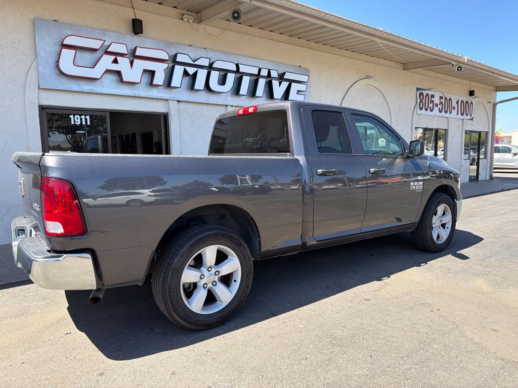 Used 2024 RAM 1500 Classic SLT AWD/4WD image 2