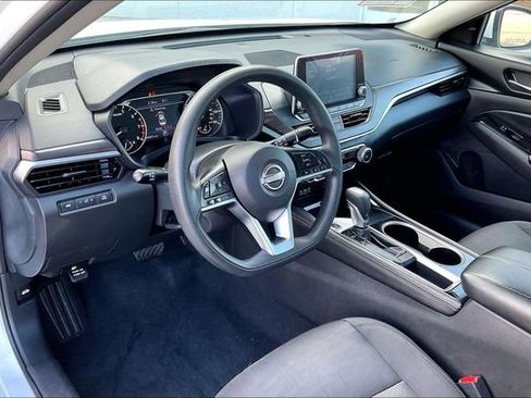 Certified 2023 Nissan Altima 2.5 SV image 14