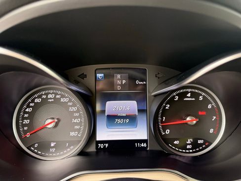 Used 2017 Mercedes-Benz GLC 300 4MATIC image 19