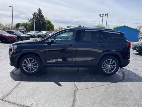 Used 2023 GMC Terrain SLT AWD/4WD image 9