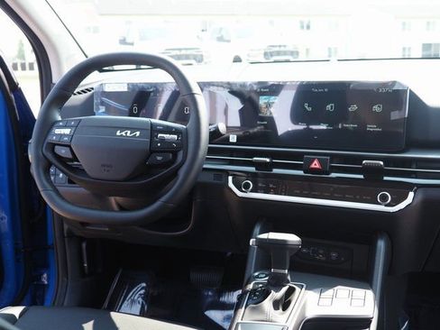 New 2026 Kia Sportage EX w/ EX Panorama Roof Package image 44