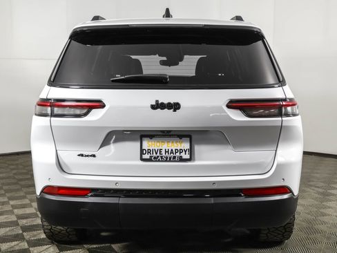 Used 2023 Jeep Grand Cherokee L Laredo image 20