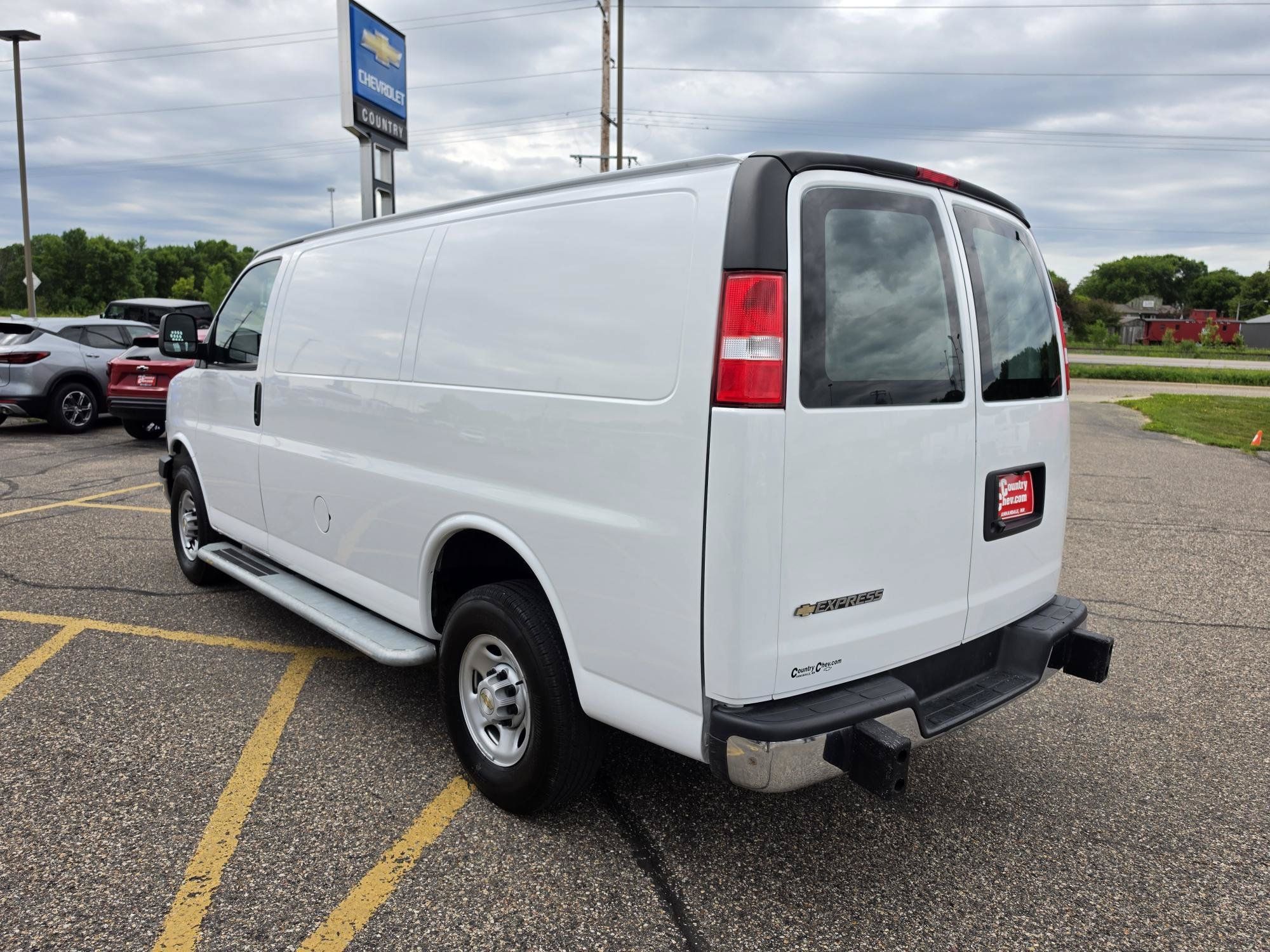 Used 2024 Chevrolet Express 2500 w/ Driver Convenience Package RWD image 22