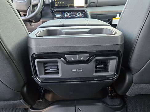 New 2026 GMC Sierra 2500 AT4 image 26