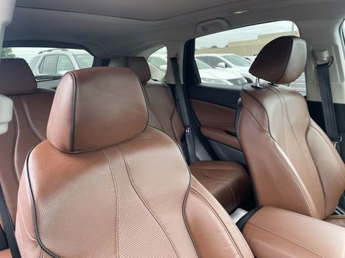 Used 2024 Acura RDX SH-AWD w/ Advance Package image 2