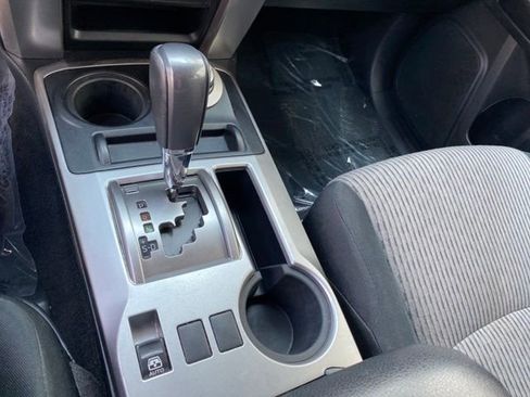 Used 2016 Toyota 4Runner SR5 image 25