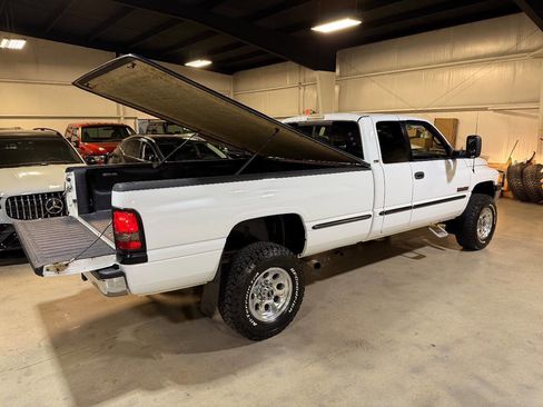 Used 1998 Dodge Ram 2500 Truck 4x4 Quad Cab image 21