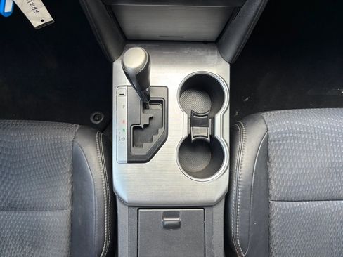 Used 2013 Toyota Camry SE image 17