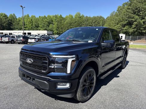 Used 2024 Ford F150 Lariat AWD/4WD image 3