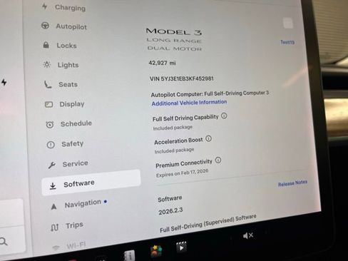 Used 2019 Tesla Model 3 Long Range image 25