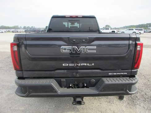 New 2026 GMC Sierra 2500 Denali Ultimate AWD/4WD image 5