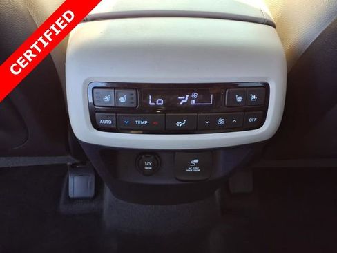 Used 2023 Hyundai Palisade Limited FWD image 20