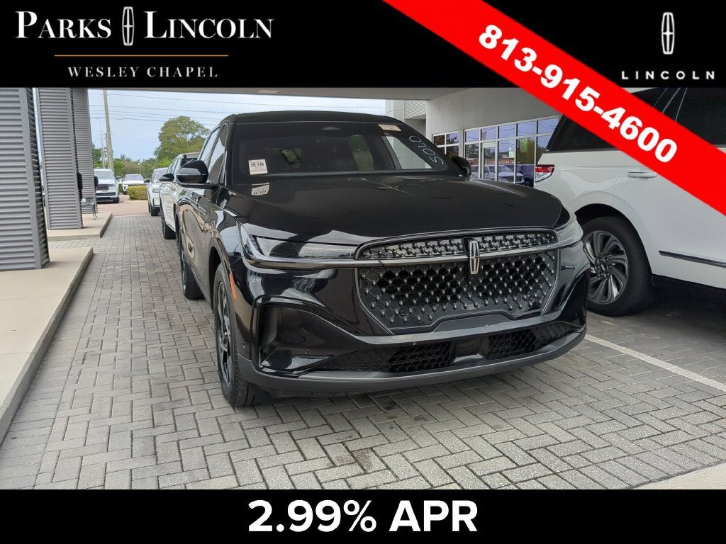 Certified 2024 Lincoln Nautilus Premier w/ Jet Appearance Package AWD/4WD image 4