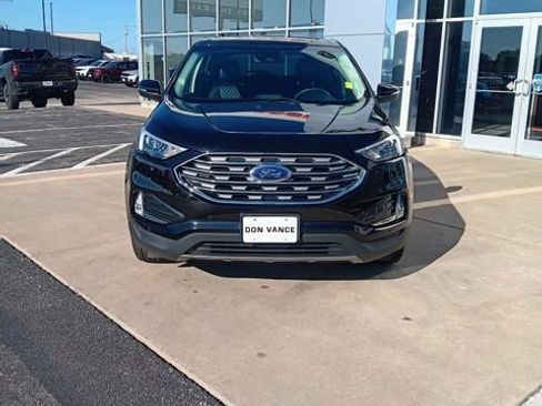 Used 2024 Ford Edge Titanium image 9