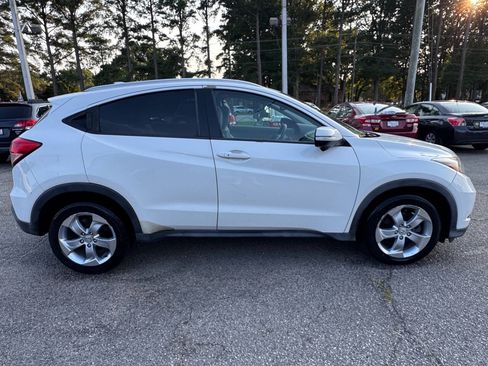 Used 2016 Honda HR-V EX-L image 3