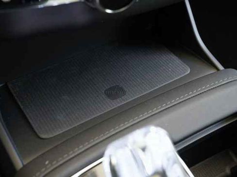 Used 2025 Volvo XC90 T8 Plus w/ Protection Package Premier AWD/4WD image 20