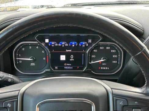 Used 2022 GMC Sierra 2500 Denali image 25