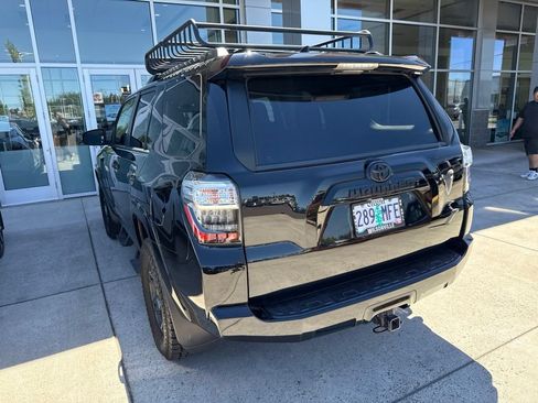 Certified 2020 Toyota 4Runner Venture w/ Moonroof Package AWD/4WD image 7