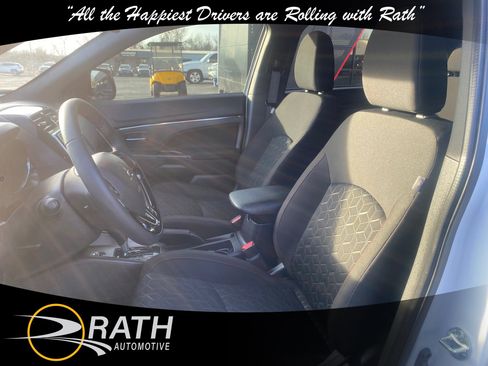 New 2025 Mitsubishi Outlander Sport AWD image 12