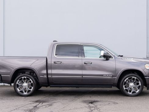 Used 2021 RAM 1500 Limited AWD/4WD image 33