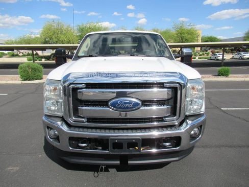 Used 2011 Ford F250 XLT w/ XLT Premium Pkg image 3