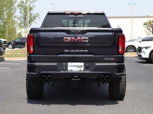 Used 2024 GMC Sierra 1500 AT4 w/ Technology Package AWD/4WD image 38