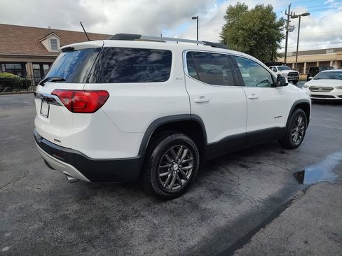 Used 2018 GMC Acadia SLT image 26